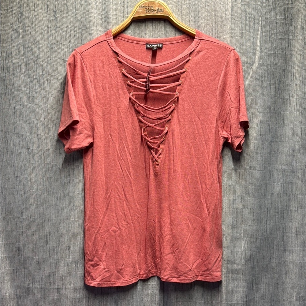 Express Pink Cut Out Short Sleeve T-Shirt size XS NWT